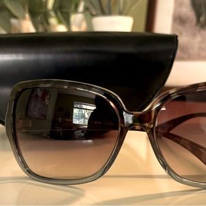 Marc Jacobs Tortuous oversized Sunglasses